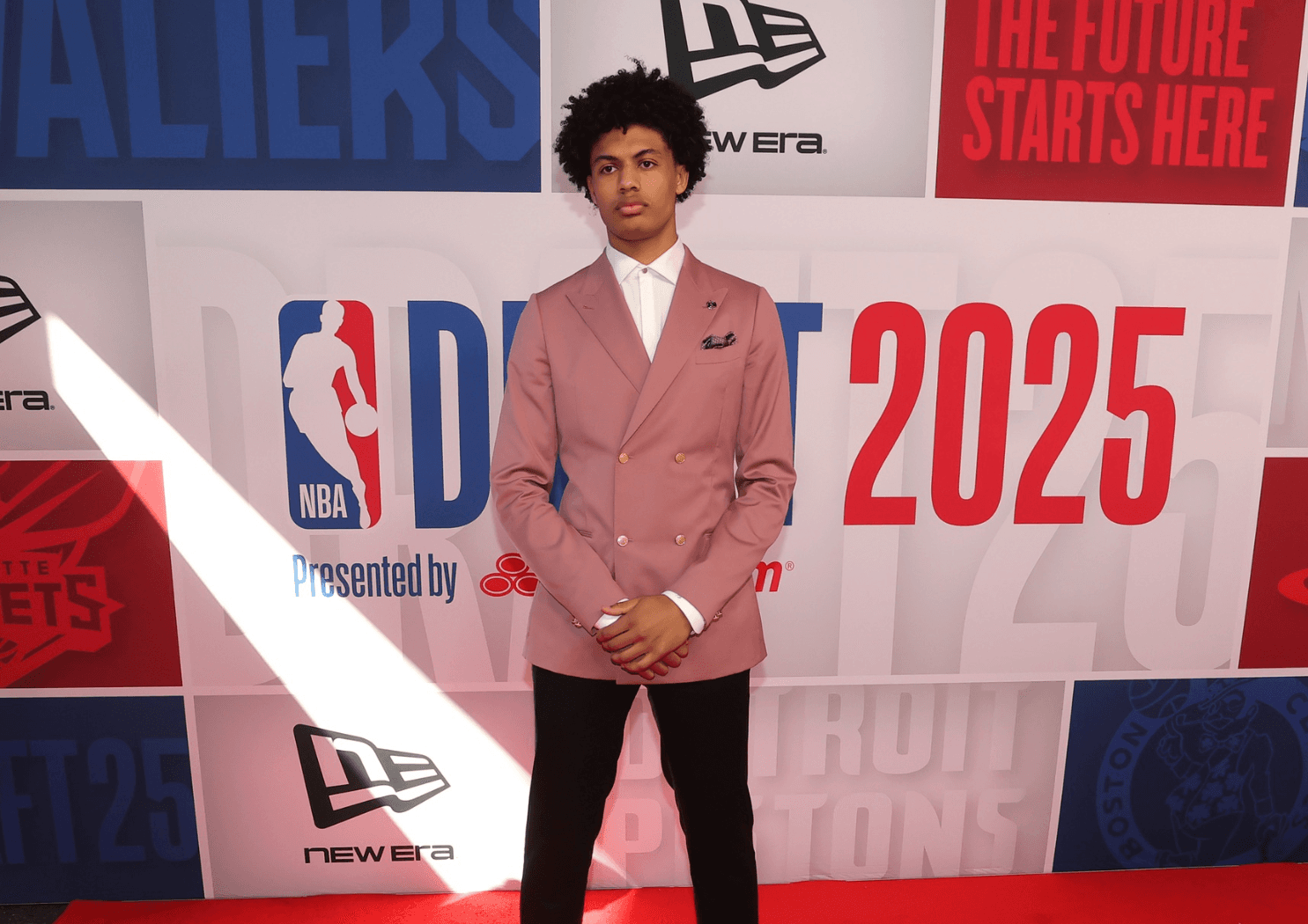 Les premiers mots des draftés français dans leurs nouvelles franchises