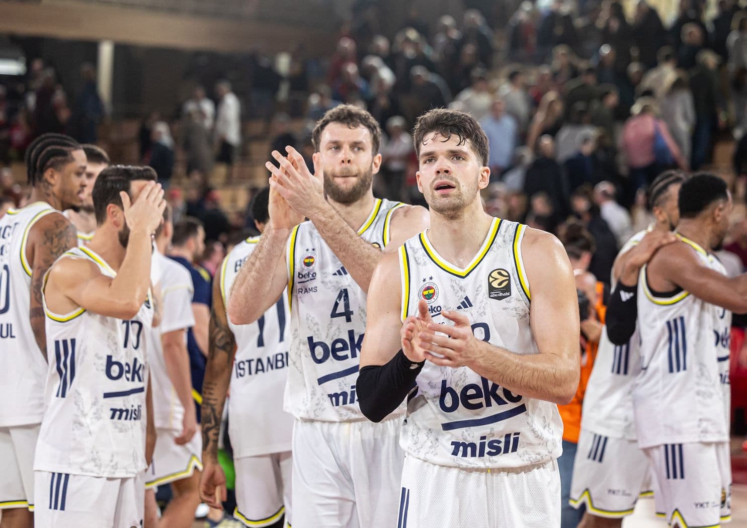 De Colo de retour au Final Four malgré Sylvain Francisco, il y aura un Game 5 entre Valence et le Panathinaïkos