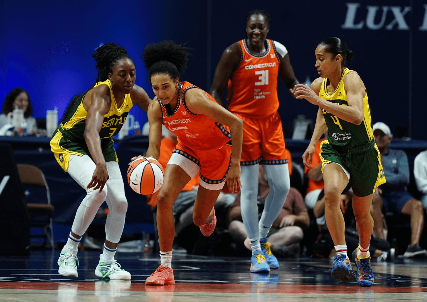 Quatre Françaises dans le même match : Bria Hartley et Leïla Lacan l’emportent contre Seattle