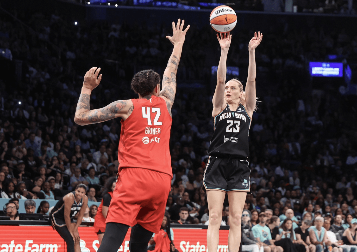 Marine Johannès entre au palmarès des meilleurs shooteuses du New-York Liberty
