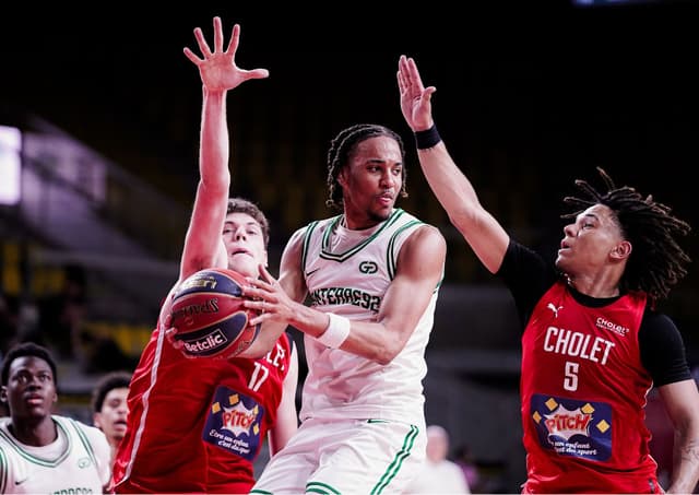 Terrible scénario pour Nanterre au Trophée du Futur : grosse bourde du banc après un énorme shoot de Maïdy Douglas, et élimination bête…