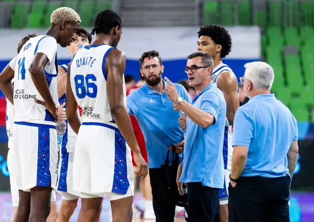 Mickaël Hay sur ses U20 : « Ça reste des jeunes joueurs. Je pense que la pression du résultat a rattrapé certains »
