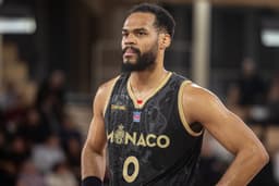 Désormais âgé de 28 ans, favori pour le titre de MVP de Betclic ELITE, Elie Okobo est entré dans son prime