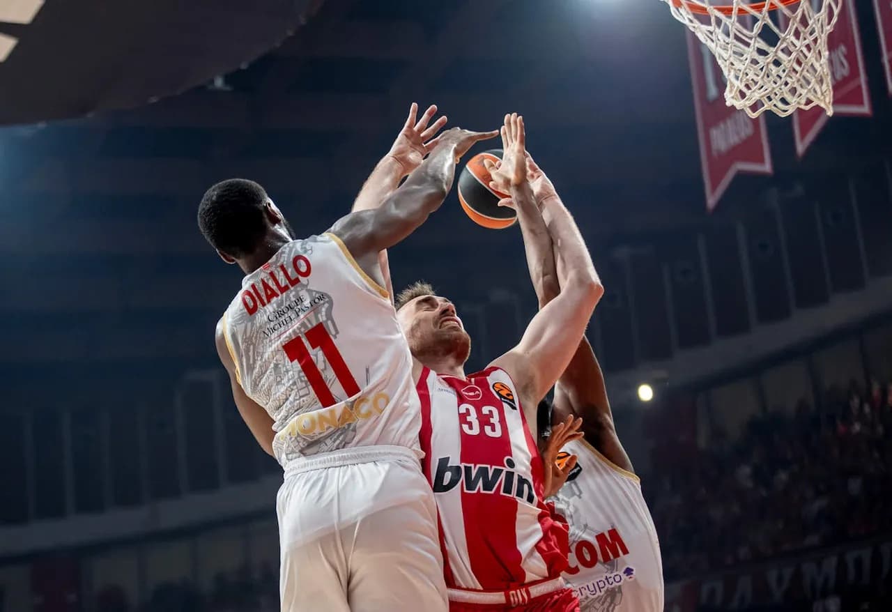 Monaco décimé et dos au mur pour le match 3 de son quart de finale d’EuroLeague contre l’Olympiakos