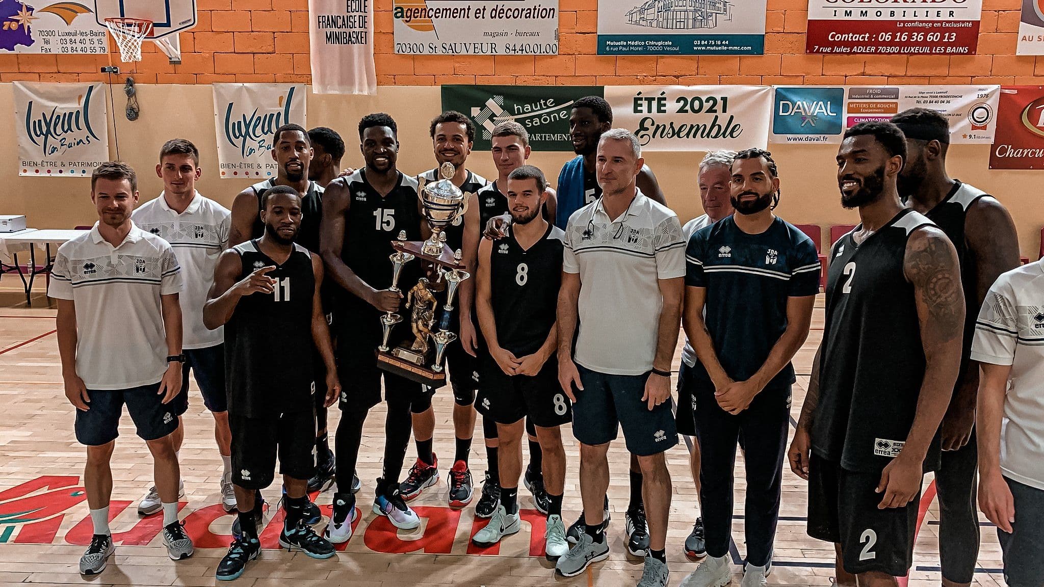 Dijon bat Bourg pour remporter le Lux Trophy
