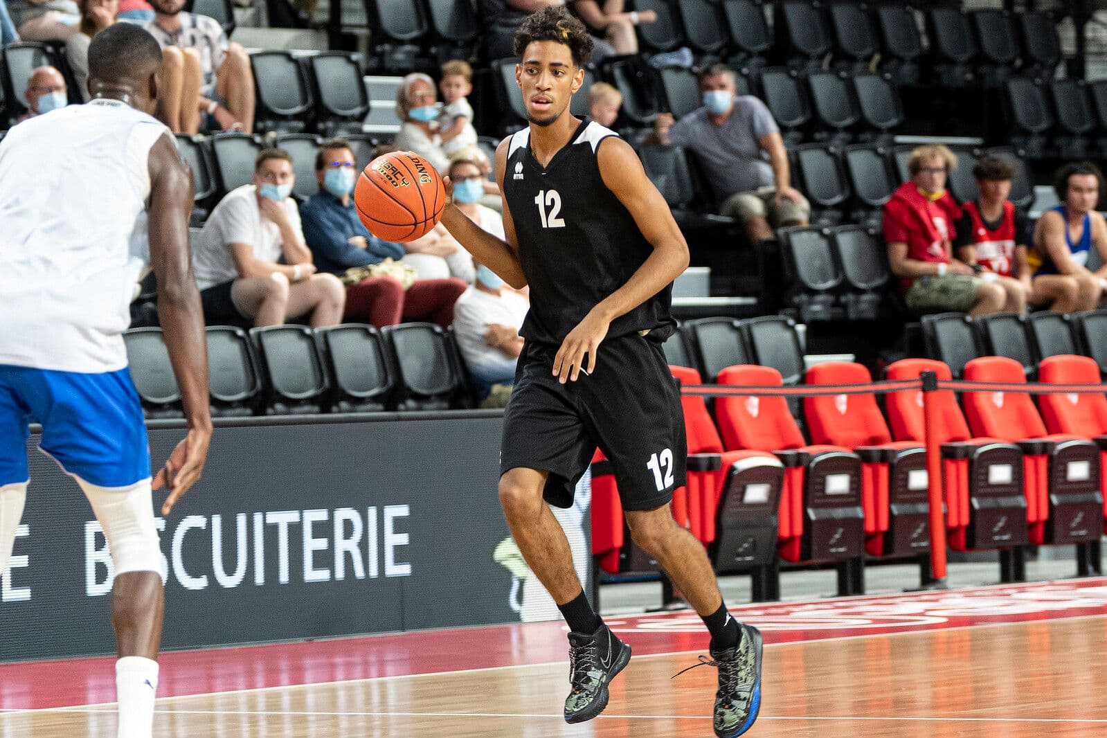 Dijon résiste au retour de l’Elan béarnais pour atteindre les demi-finales du Trophée du Futur