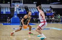 Djahi Binet, 18 points en 17 minutes, éliminé des qualifications à la BCL.