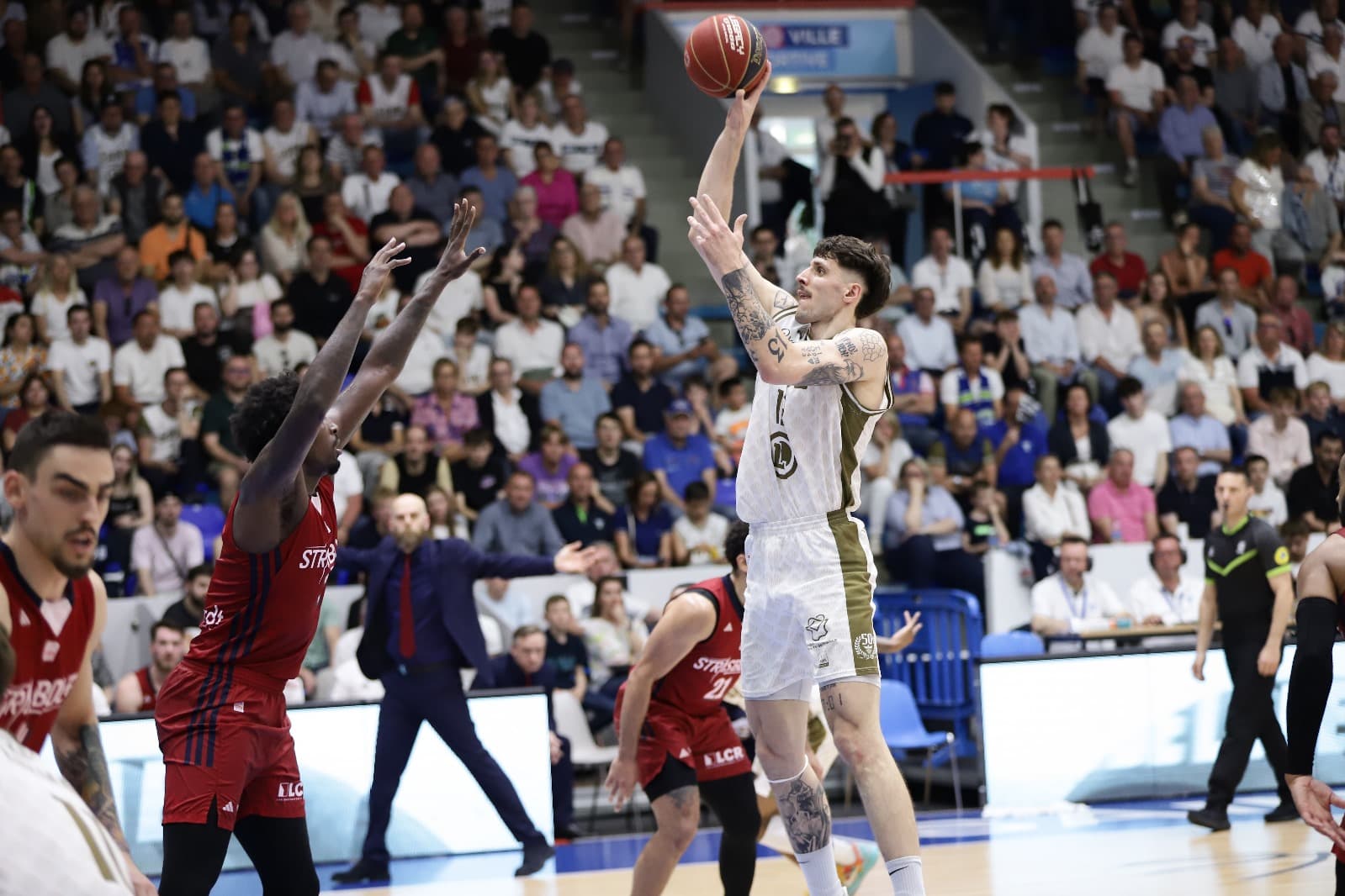 Dominik Olejniczak reste à Saint-Quentin