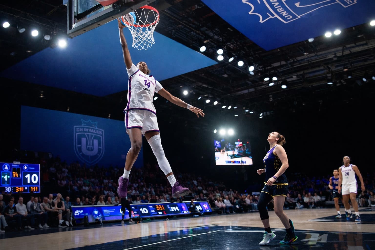 Dominique Malonga réalise le premier dunk de la saison d’Unrivaled : « C’était un grand moment »