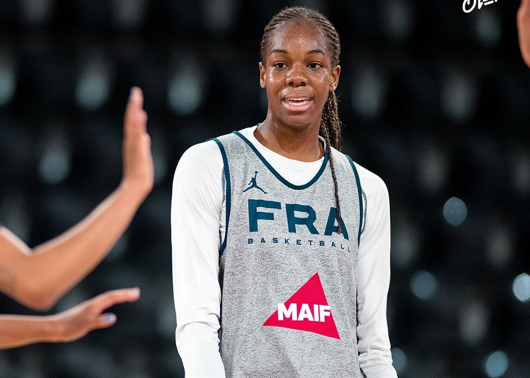 Contre l’Ukraine, Dominique Malonga va devenir la plus jeune internationale de l’histoire