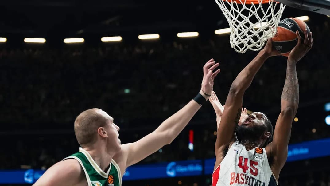Sylvain Francisco et le Zalgiris Kaunas débordés par Baskonia