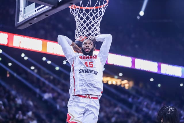 Donta Hall dans les carnets du Fenerbahçe, Chris Jones également ?