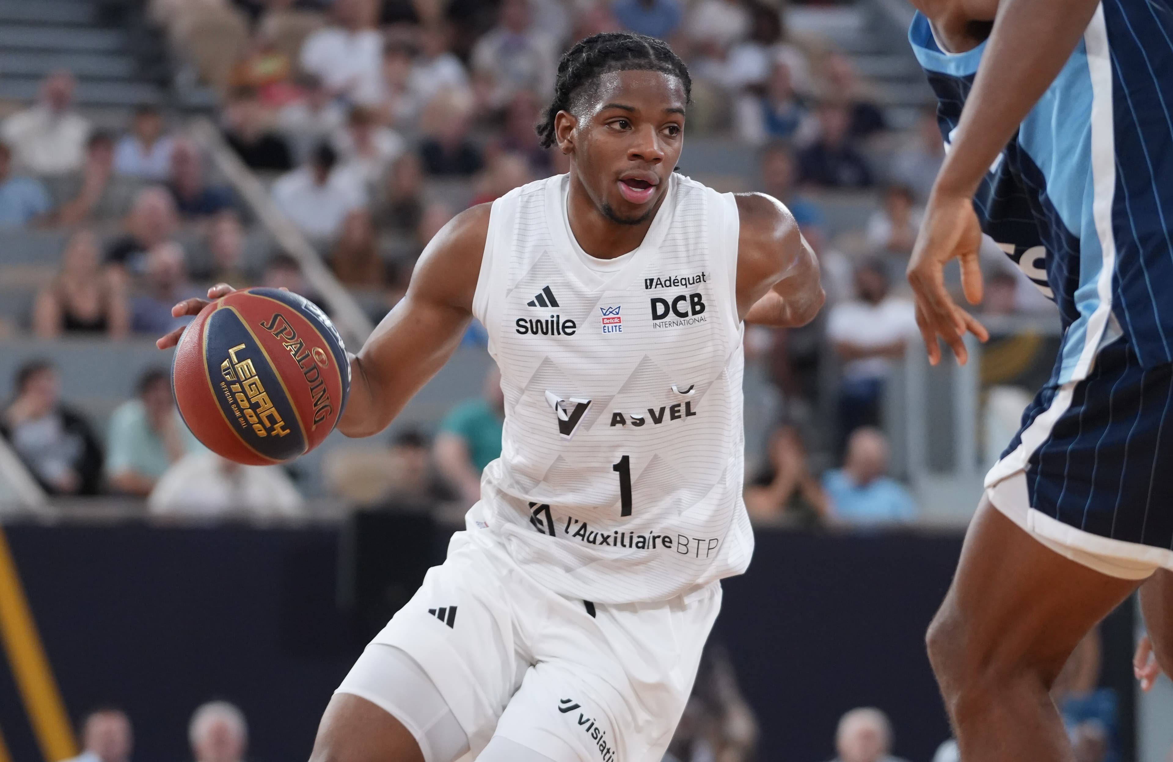 Marc-Owen Fodzo Dada, le héros inattendu de la première victoire de Tony Parker avec l'ASVEL !