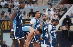 Darius Johnson, Yvann Mbaya et Derek Needham (Roanne) face à Paris Basketball, SuperCoupe LNB, 20 septembre 2026