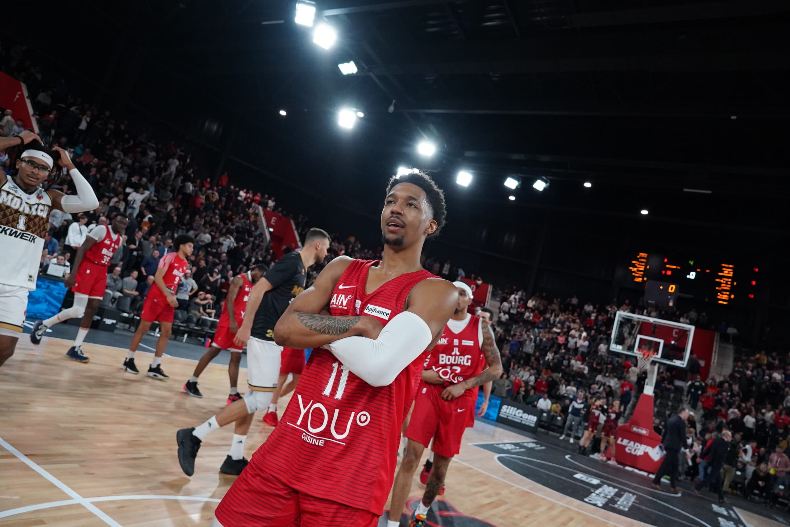 Jordan Floyd (Bourg) : « Notre équipe est vraiment spéciale et unique »
