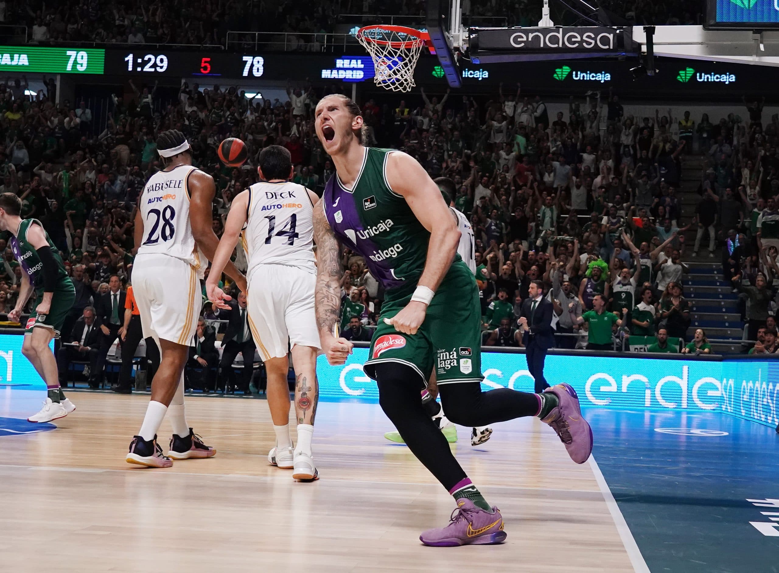 Dylan Osetkowski suivi par l’Anadolu Efes