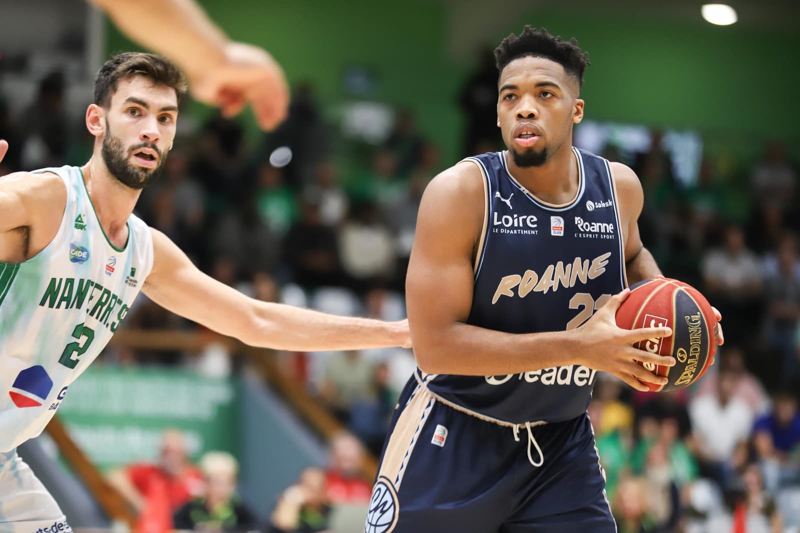 L’éphémère Roannais E.J. Anosike signe à Ostende