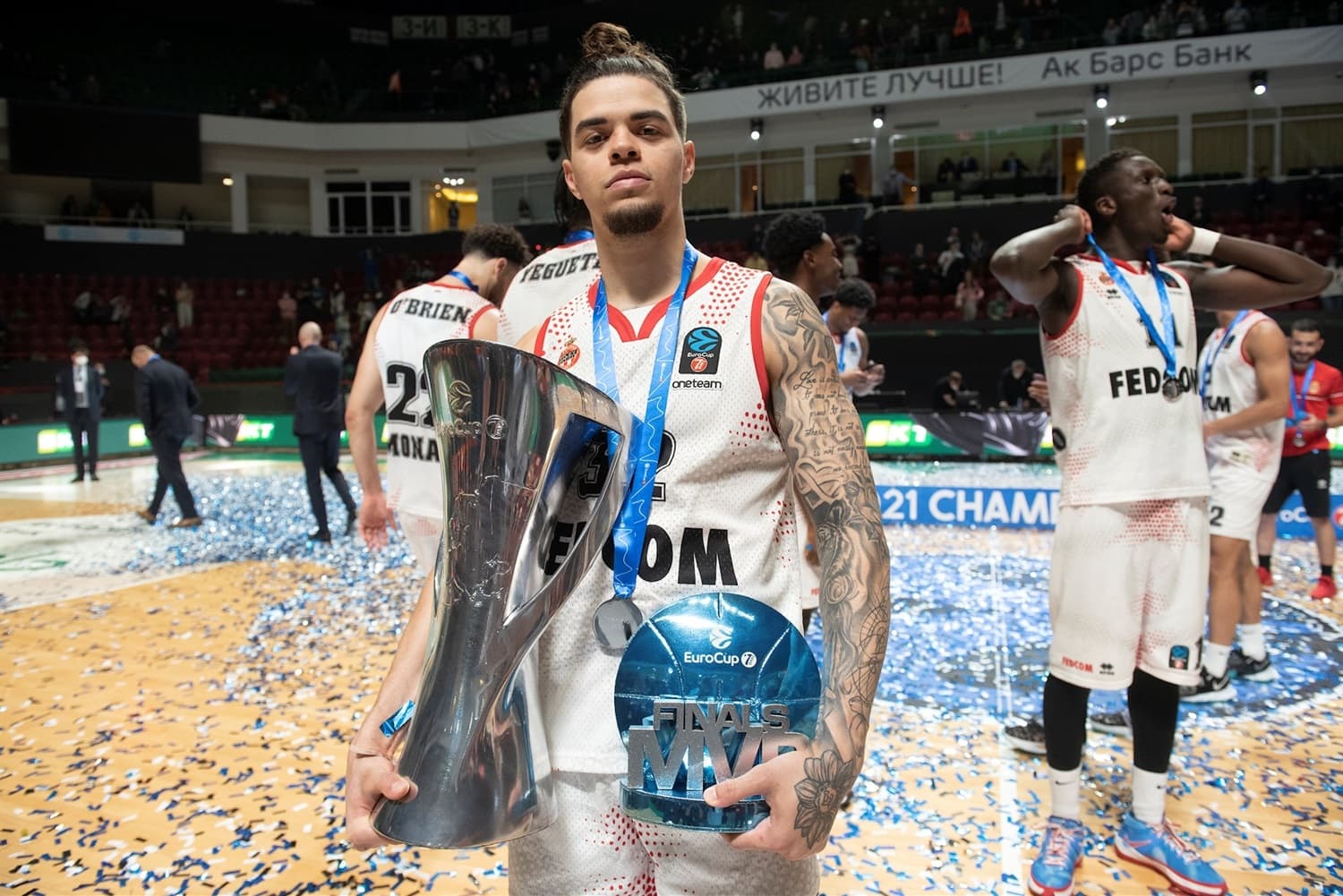 Rob Gray refait surface à Prometey