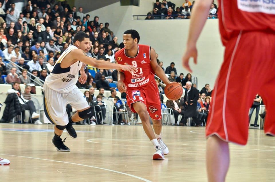 Ancien MVP de Pro A, Sammy Mejia dit stop