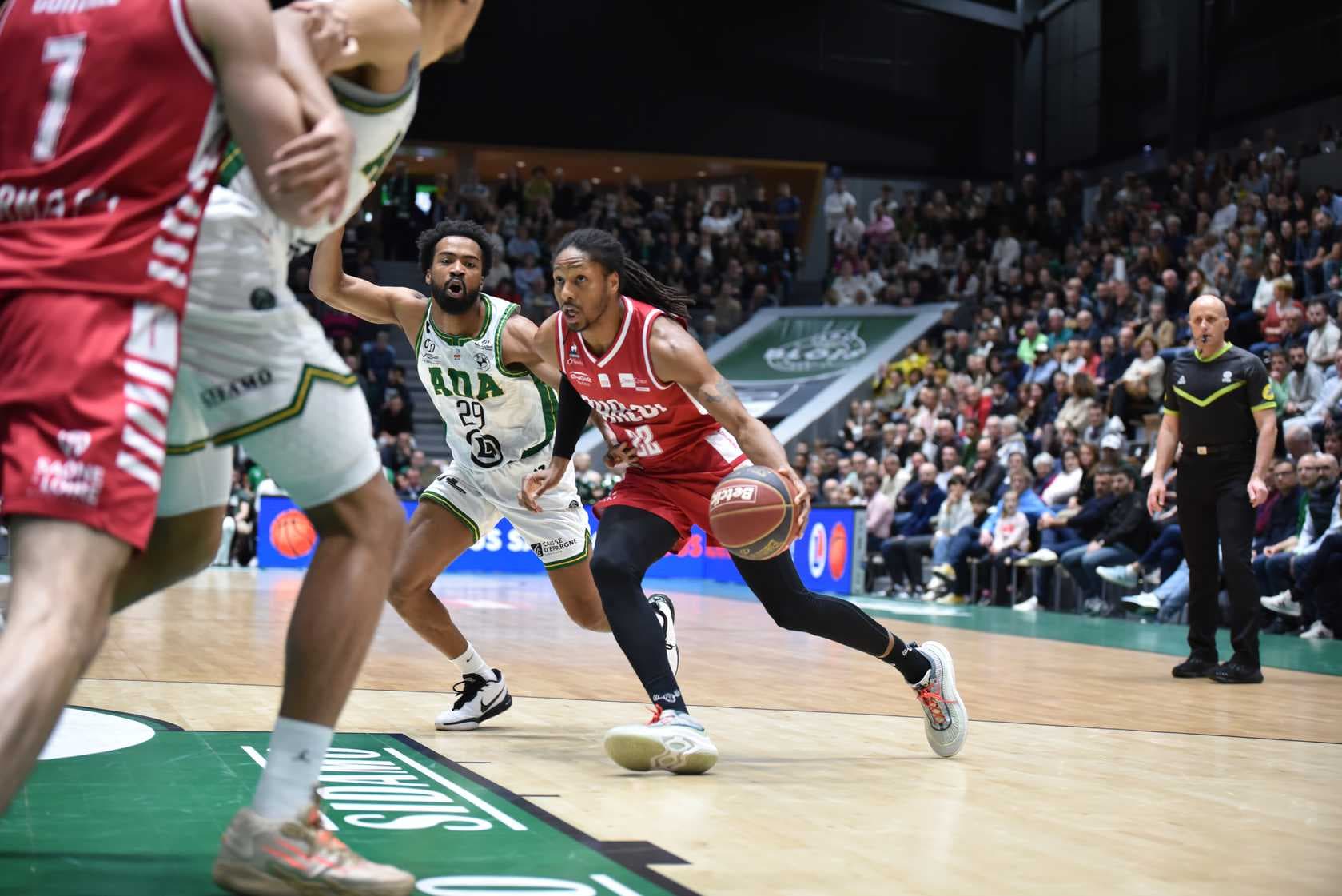 L’Élan Chalon et Limoges valident leur maintien : merci Demonte Harper et Nicolas Lang !