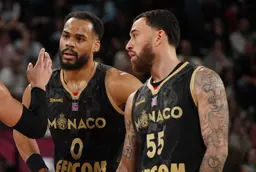 Elie Okobo et Mikes James se sont accrochés physiquement à la fin de Fenerbahçe - Monaco