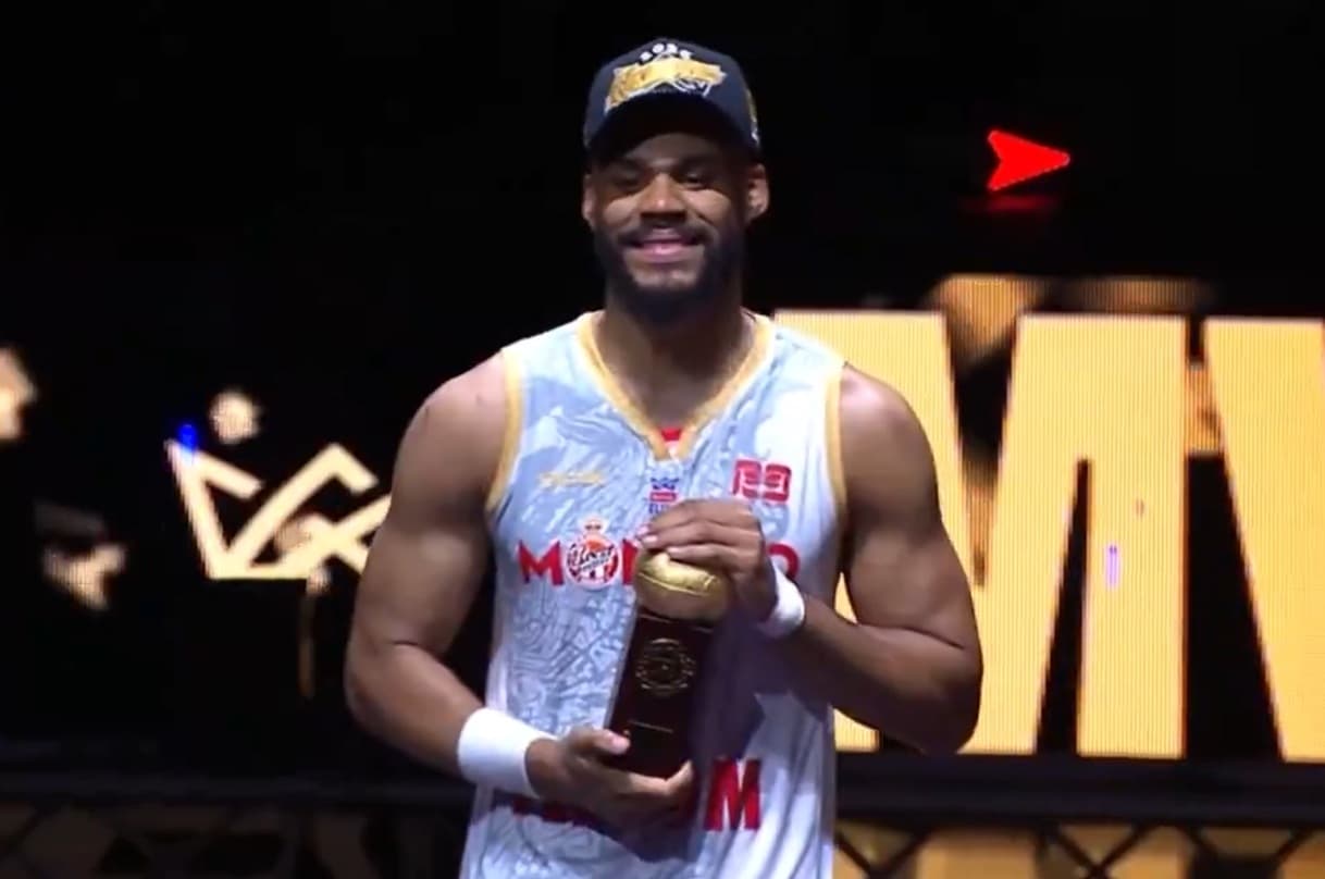 Elie Okobo triplement couronné : MVP de la Leaders Cup, de la saison régulière, et désormais des Finales de Betclic ELITE !