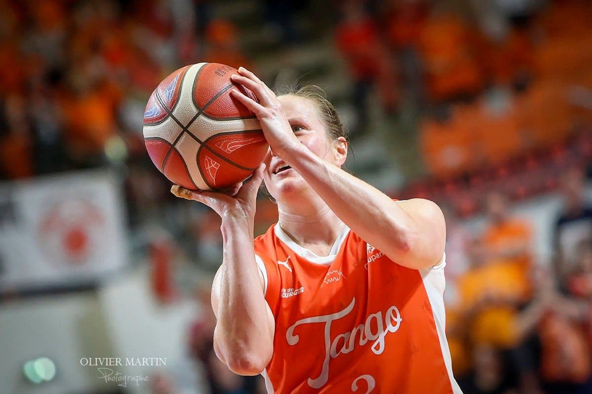 Elin Eldebrink quittera Bourges pour retourner en Suède après les playoffs