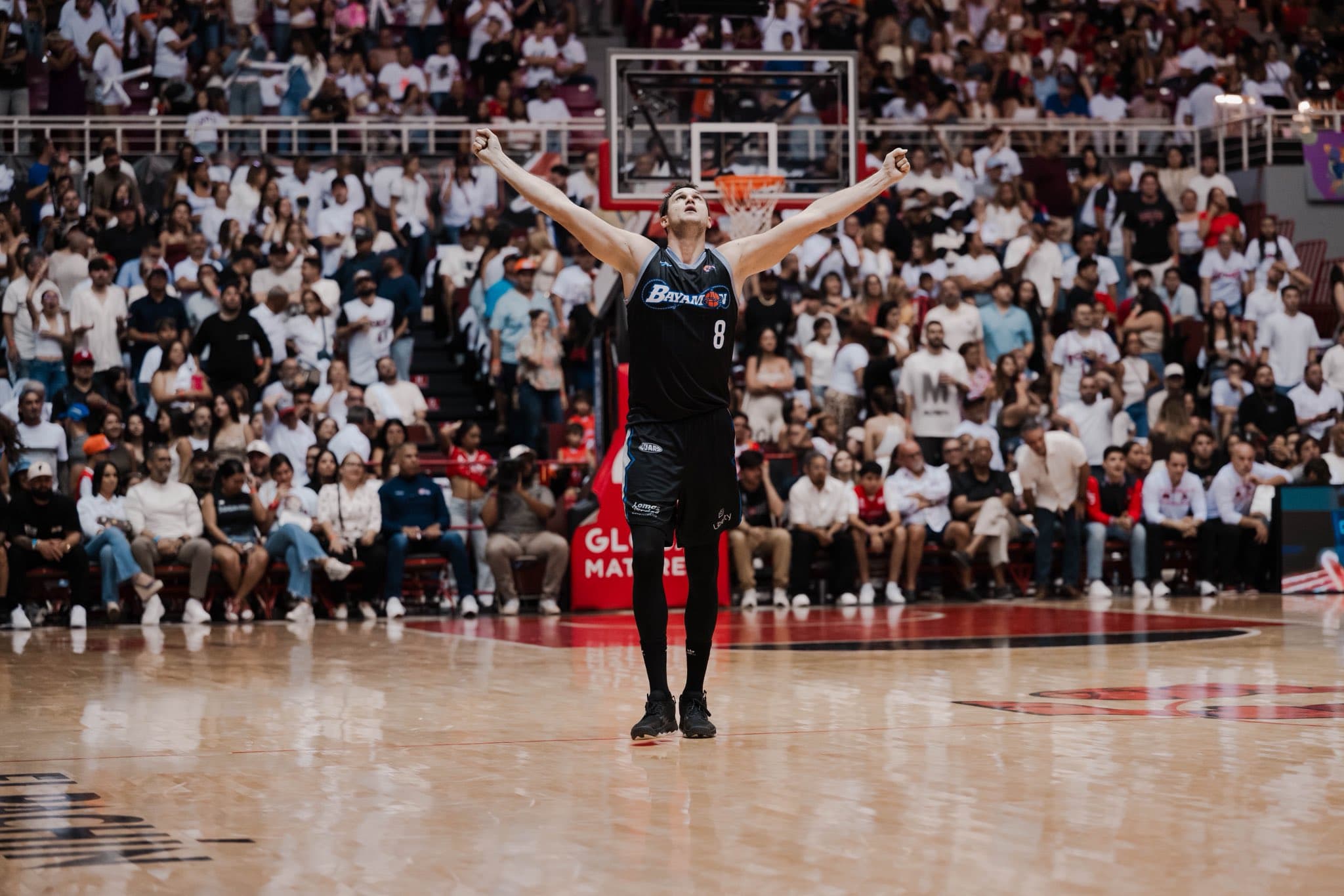 À 37 ans, Danilo Gallinari décroche son premier titre et file vers l’EuroBasket