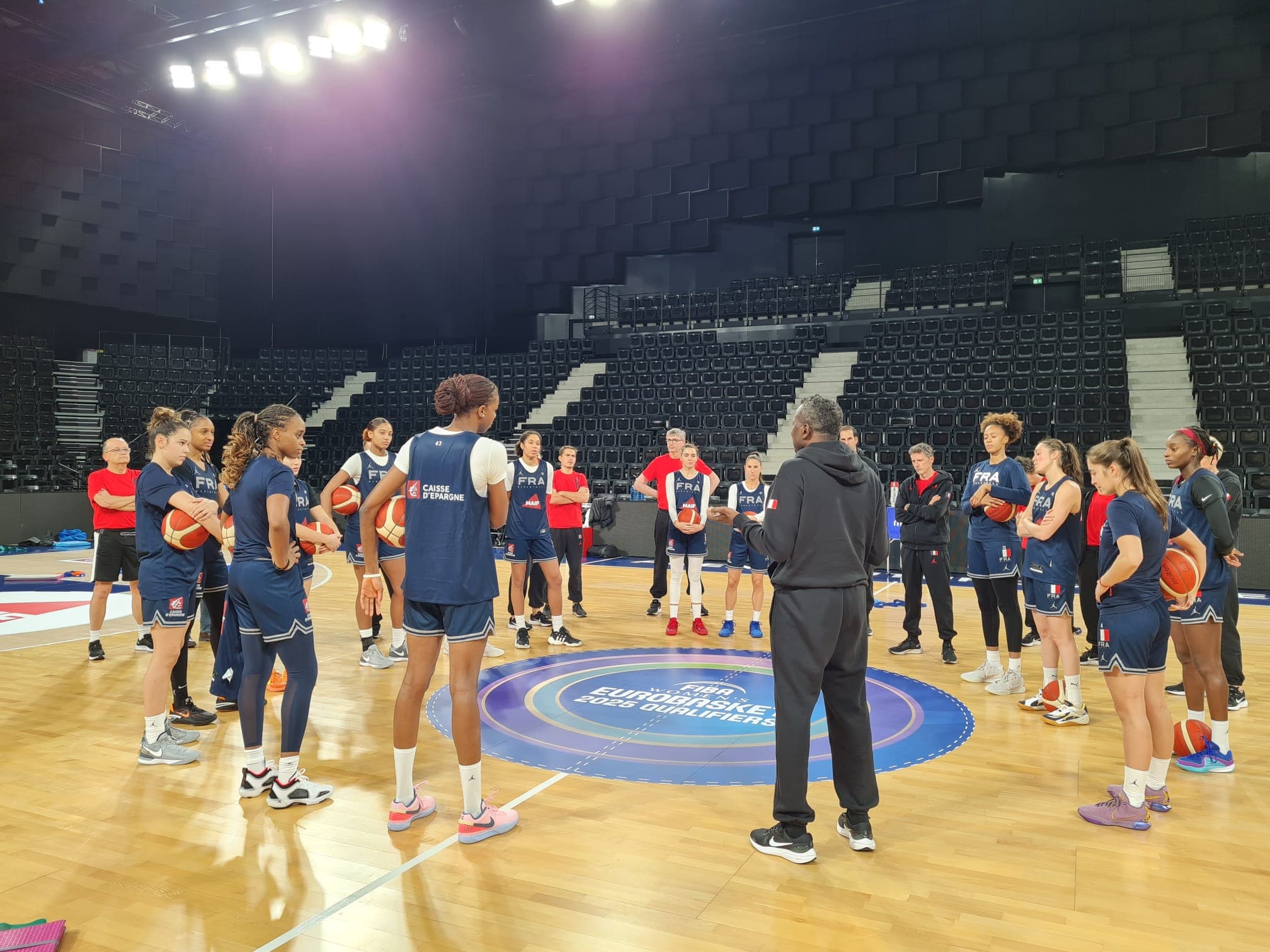 Cinq joueuses déclarent forfait pour les deux matches des Bleues à venir