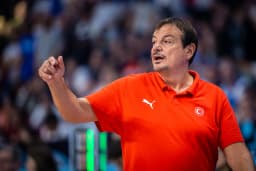 Ergin Ataman s'en est encore pris à l'organisation de la FIBA
