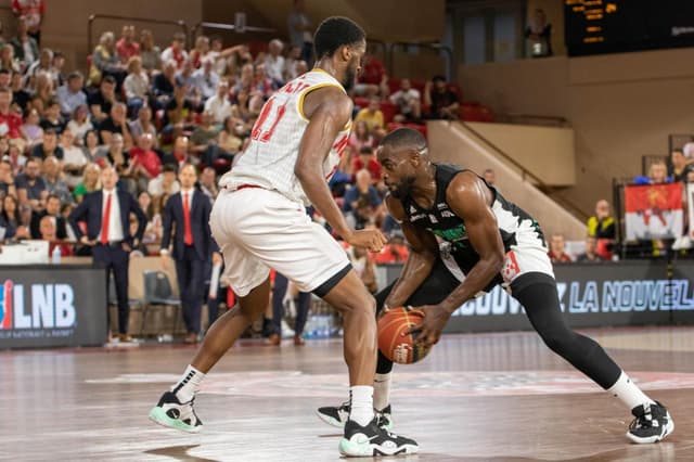 Eric Bartecheky « surpris de voir le manque d’engagement » lors du Match 1