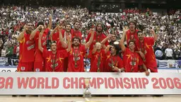 L’Espagne a décroché son premier titre mondial en 2006 au Japon, avec Pau Gasol MVP, lançant une période dorée pour cette génération.