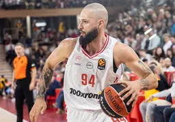 Evan Fournier et l'Olympiakos chassent le titre de l'EuroLeague
