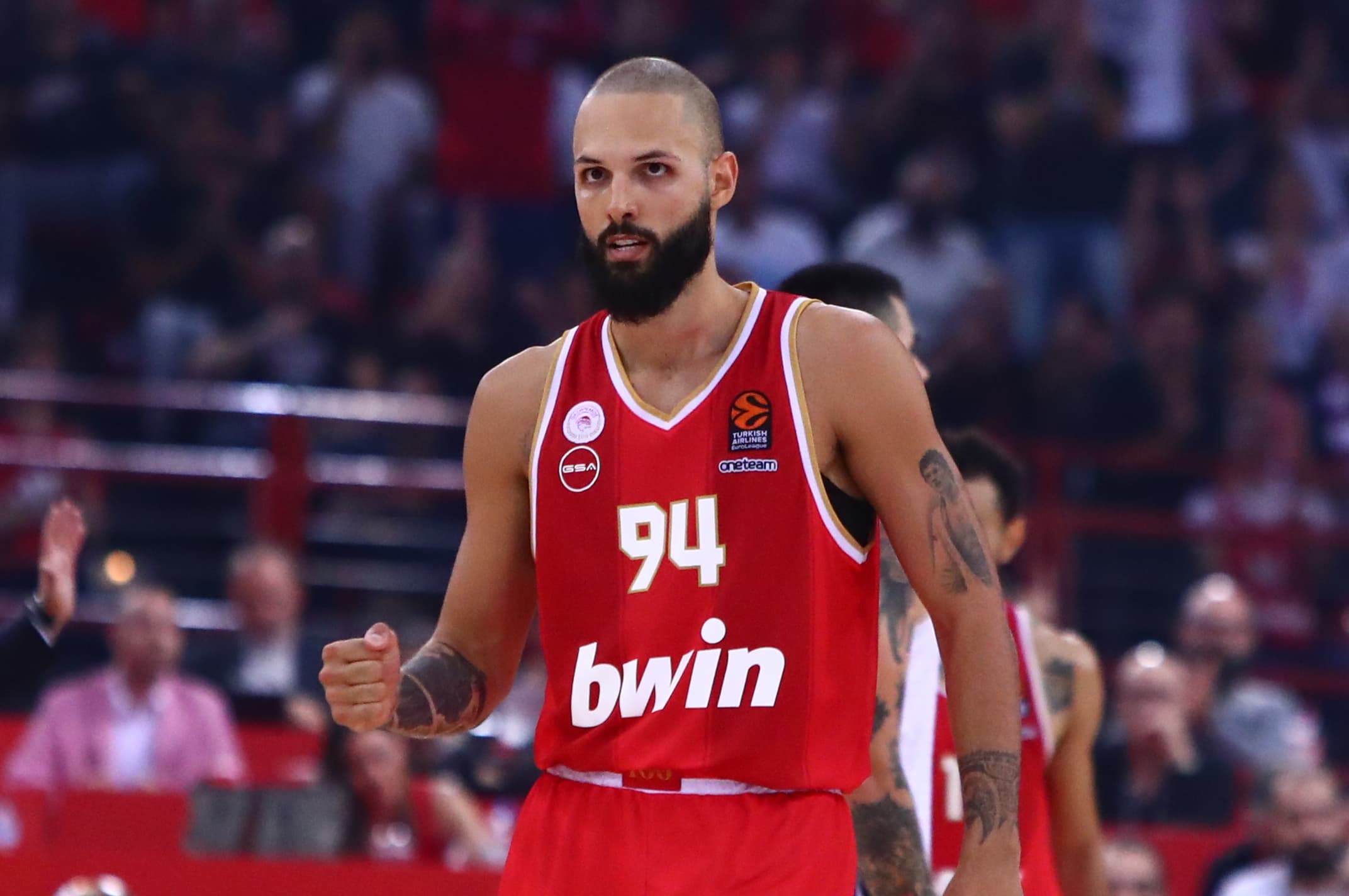 Evan Fournier, l’envie de bien faire à l’Olympiakos : « Je veux m’insérer dans le basket proposé ici »