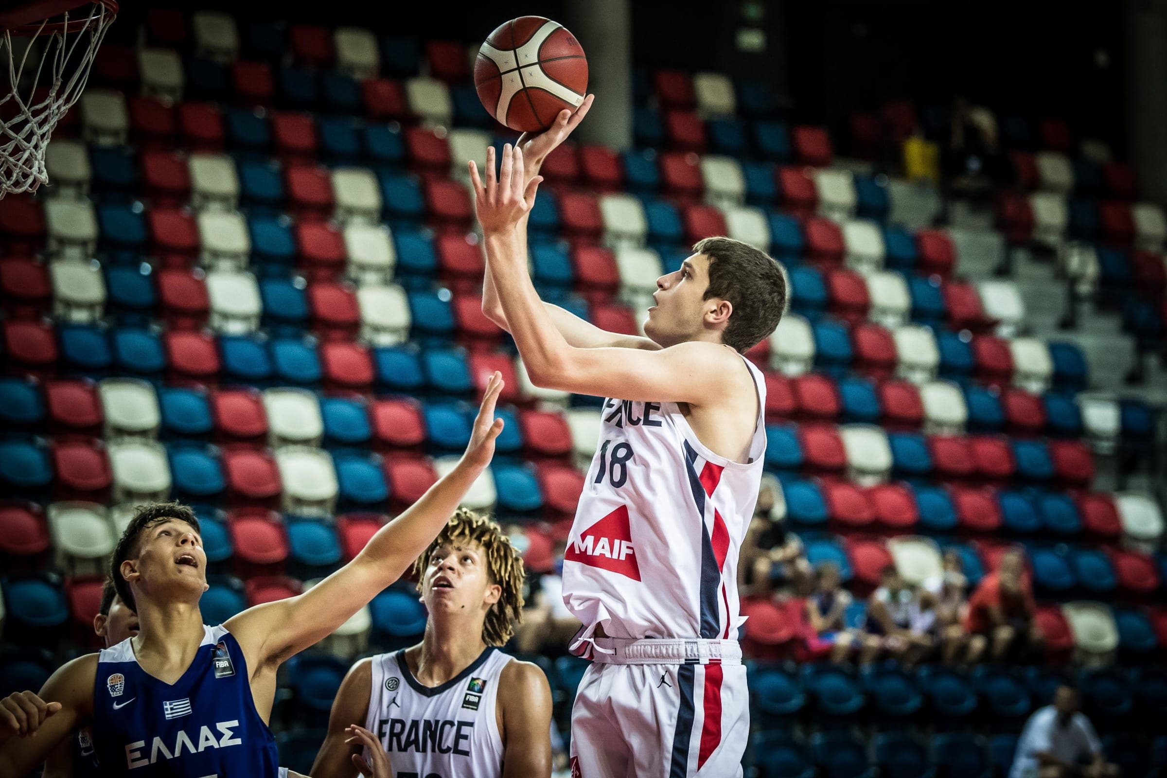 Simon Correa, le retour aux sources