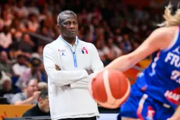 Jean-Aimé Toupane après l’entame réussie des Bleues : « Quand on a de la marge, on essaye de travailler »