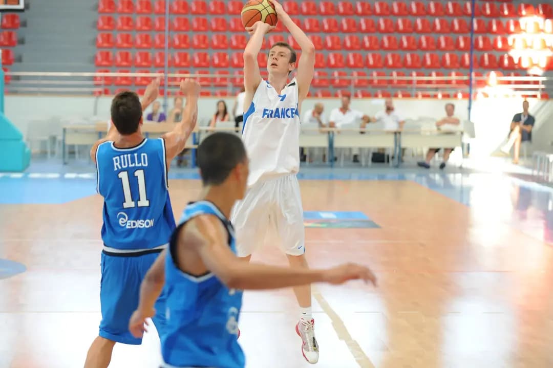 Nicolas Lang lors de l'EuroBasket U20 en 2010