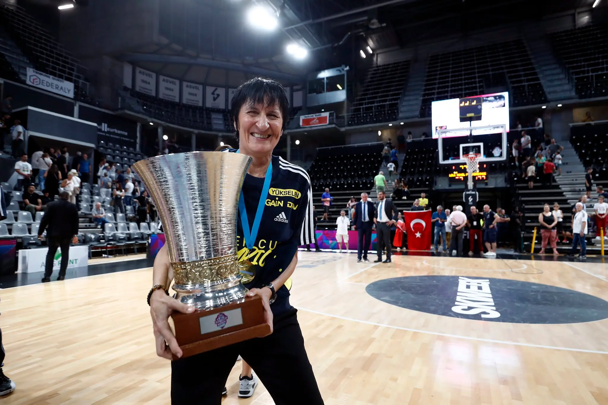 De la NM1 au champion d’Europe, la transition inattendue de Valérie Garnier : « Un choix qui s’imposait »