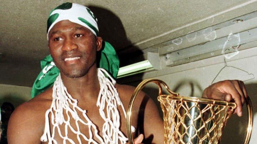 Il y a 30 ans à Paris, Dominique Wilkins et le Pana créaient la polémique en finale de l’EuroLeague