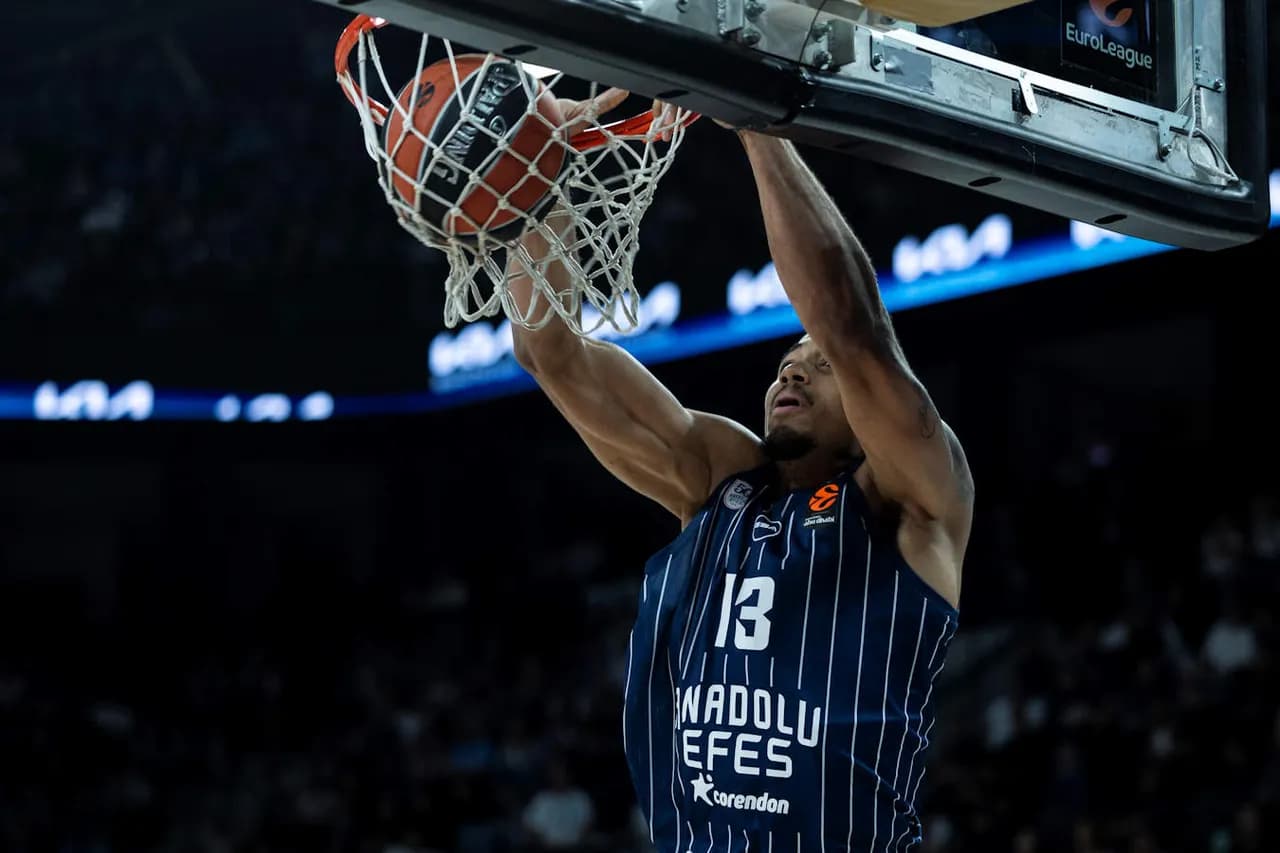 Cinquième défaite de suite pour l’Anadolu Efes Istanbul en EuroLeague