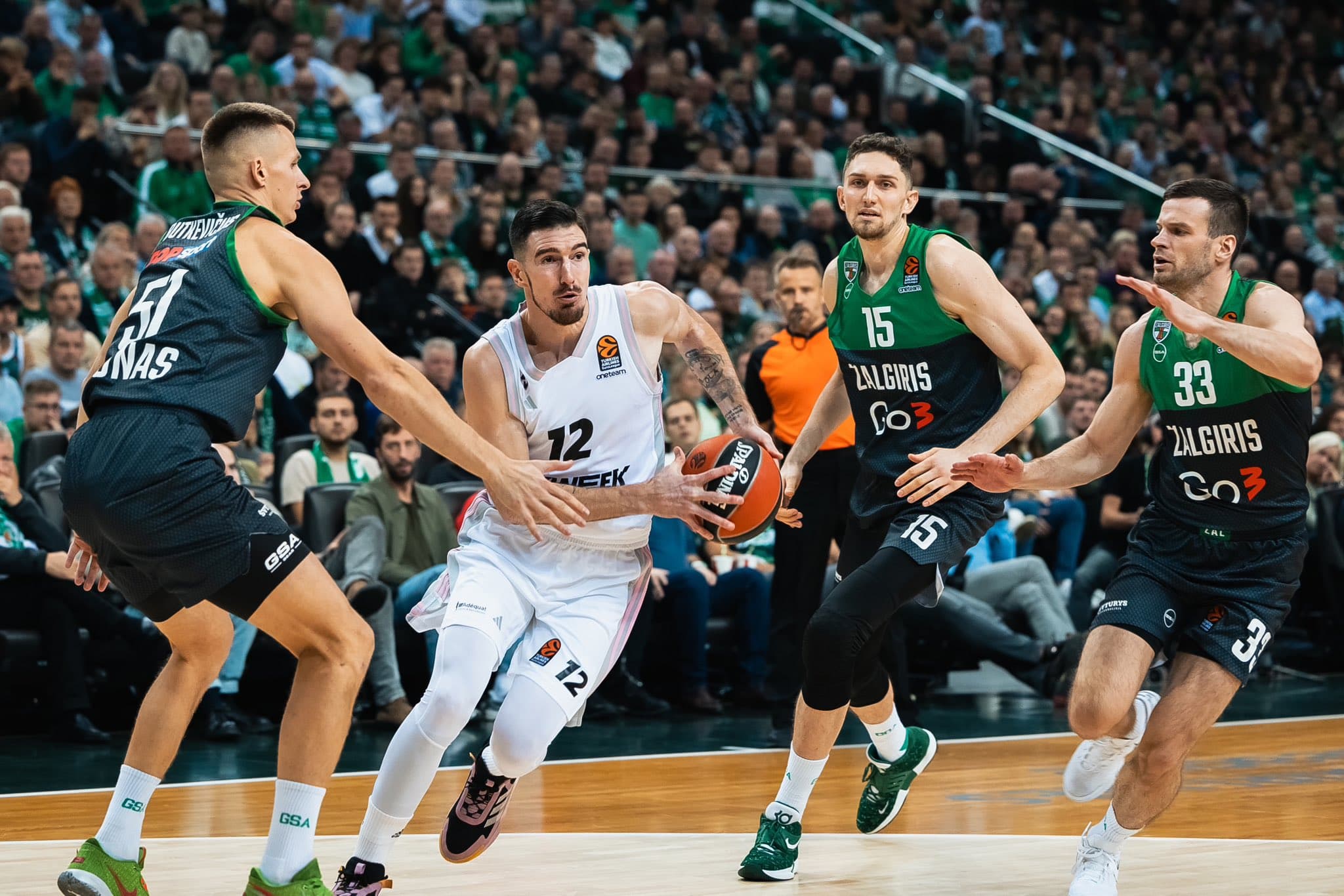 Neuf mois après, l’ASVEL regagne enfin en EuroLeague !