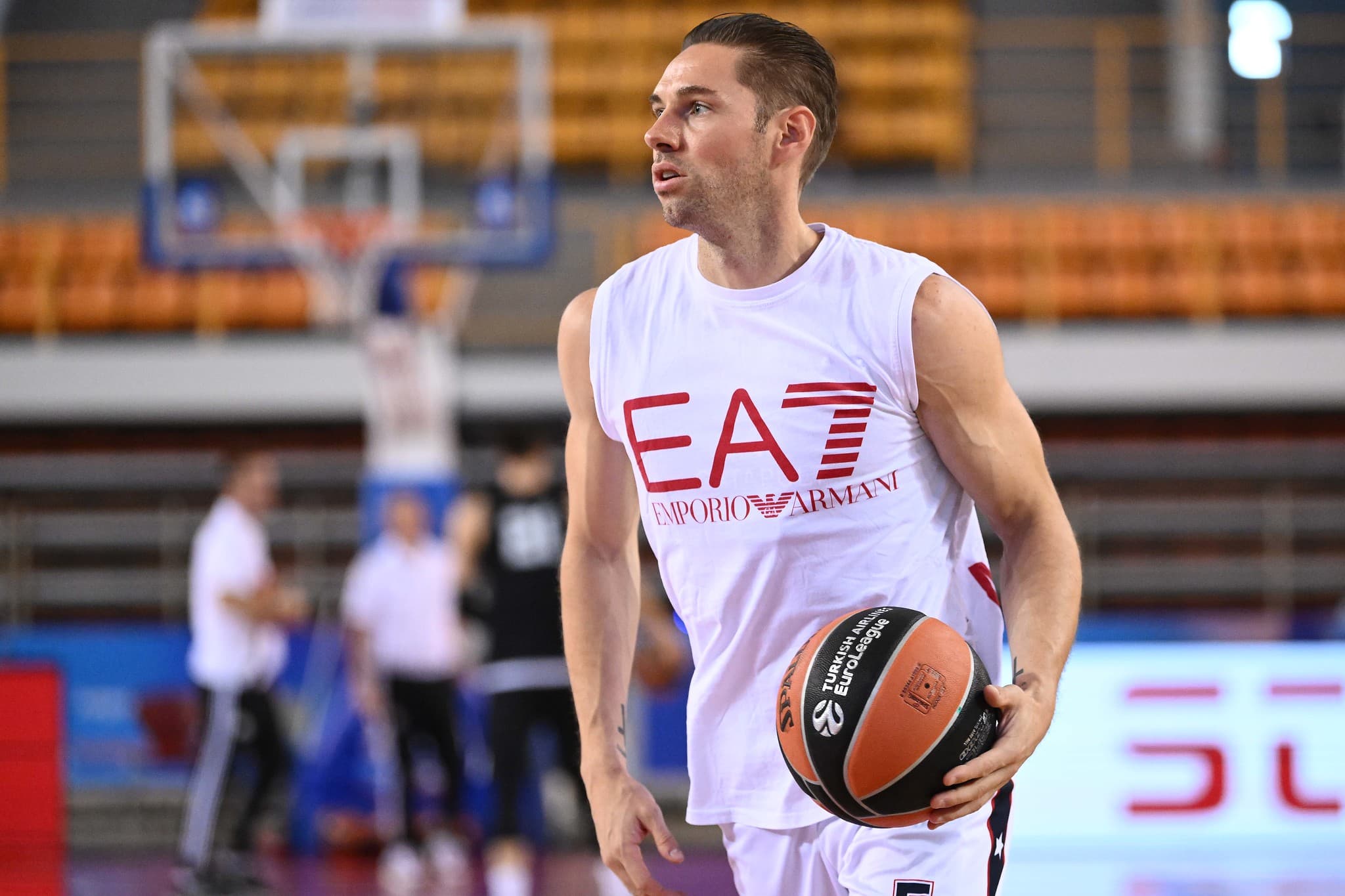 Fabien Causeur à l’Olimpia Milan pour « partager son expérience »