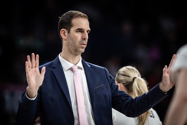 Surprise à l’ASVEL féminin : l’entraîneur David Gautier menacé ?