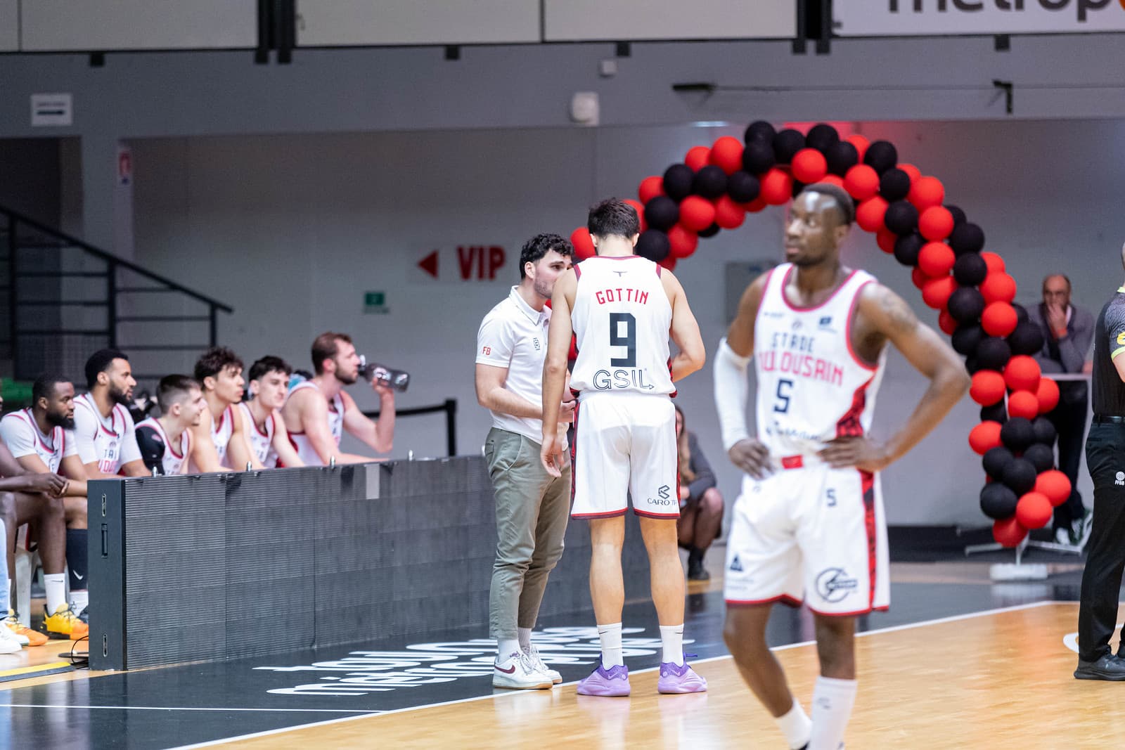 Flavien Batiot et Quentin Van De Casteele rejoignent Yoann Cabioc’h sur le banc de l’ASVEL Féminin