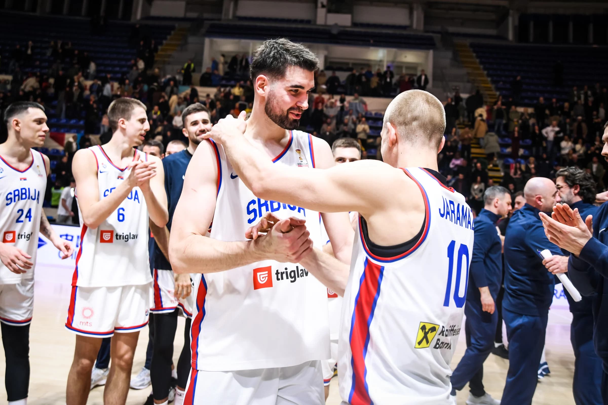-23 à la mi-temps mais la victoire au bout : la Serbie s’en sort contre la Suisse !