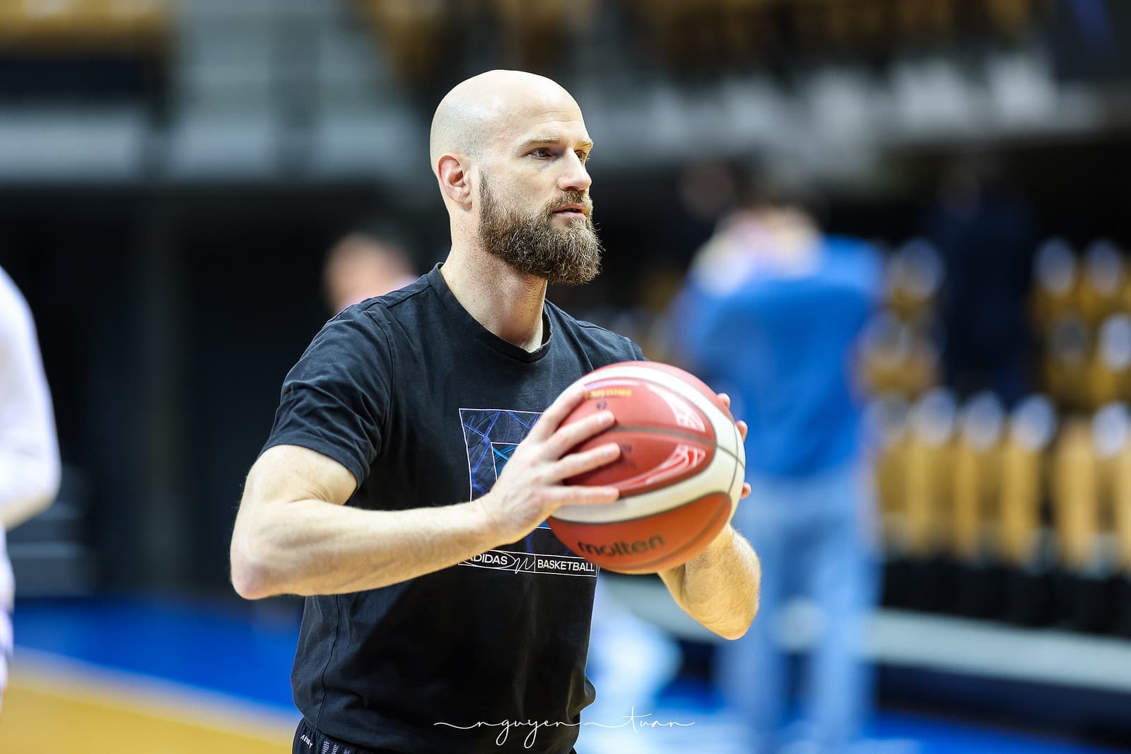Frank Kuhn nommé coach de l’USK Prague