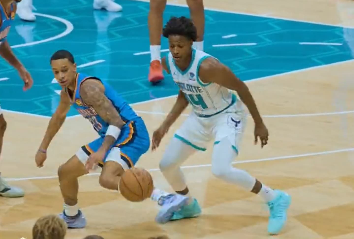 Frank Ntilikina a marqué des points auprès de son coach à Charlotte