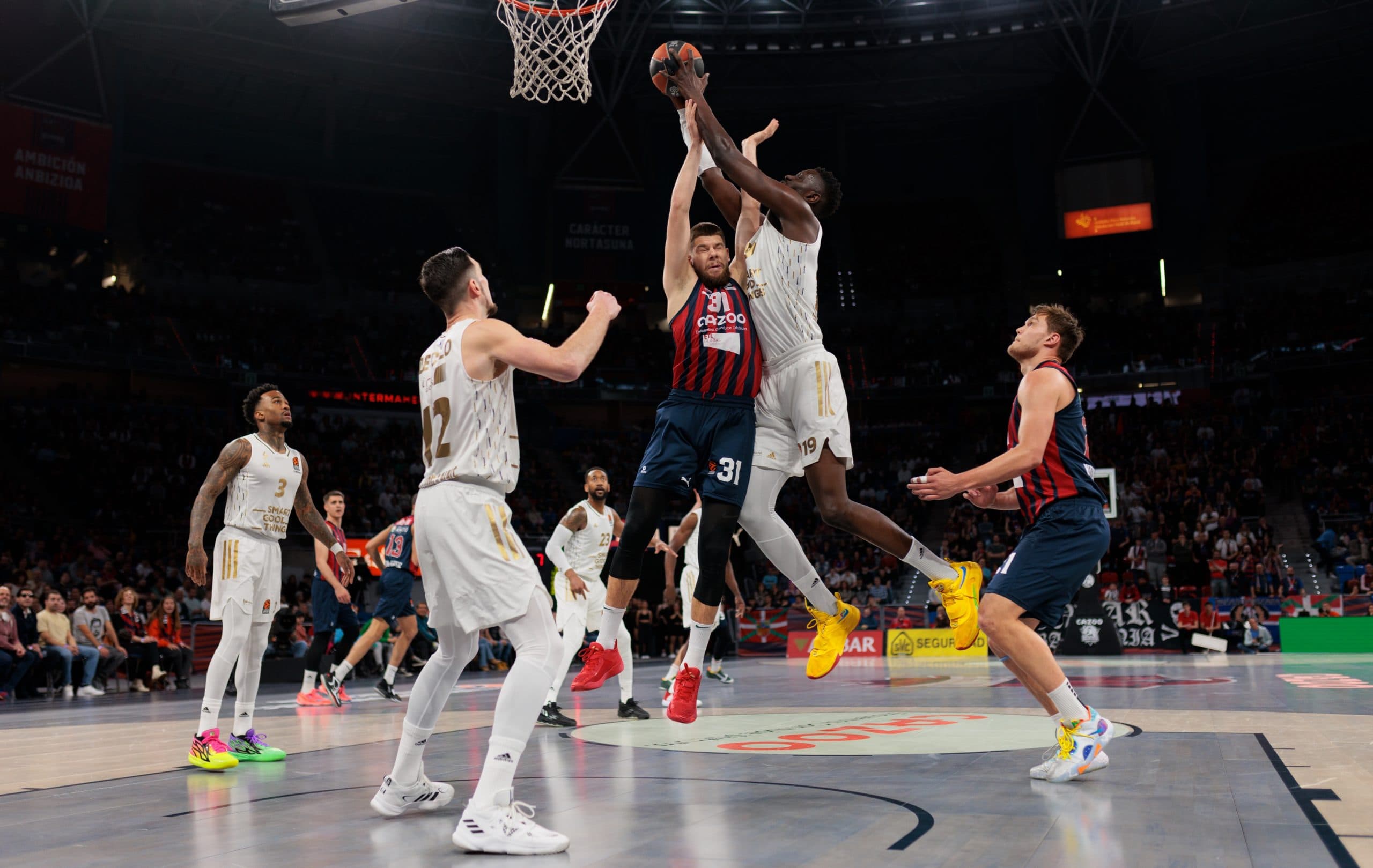 Baskonia se défait de l’ASVEL et reste en vie pour les playoffs