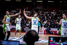 Furkan Korkmaz, ici à Cholet, change de club