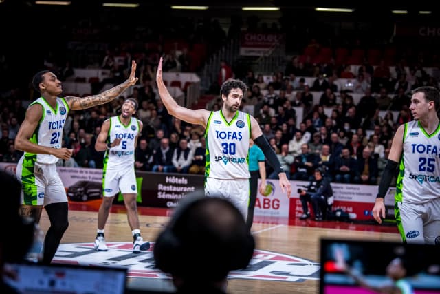 Ancien joueur NBA, flop à Monaco, Furkan Korkmaz trouve un nouveau club